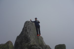 宝剣岳(2931m)登頂！モザイク処理面倒なのでグラサンでパシャリの１枚を。(笑)